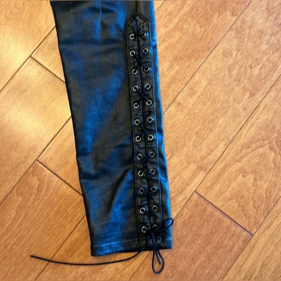 AG Adriano Goldschmied Faux Leather Lace Up Pants 🖤 - Picture 2 of 7